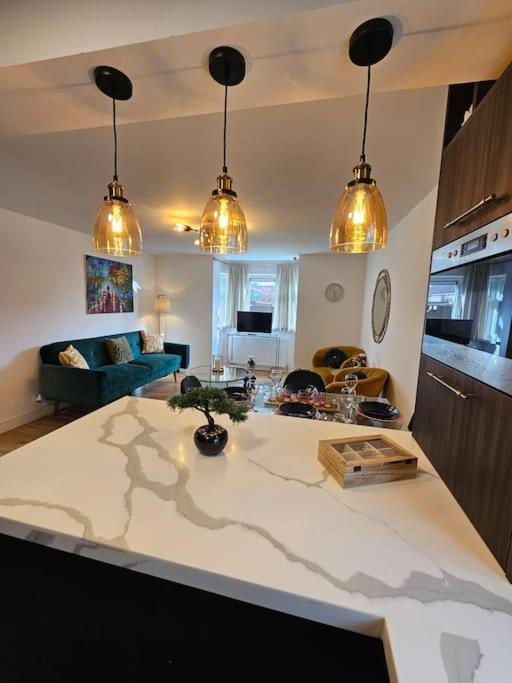 Comfortable Two Bedroom Flat Brighton Exterior foto